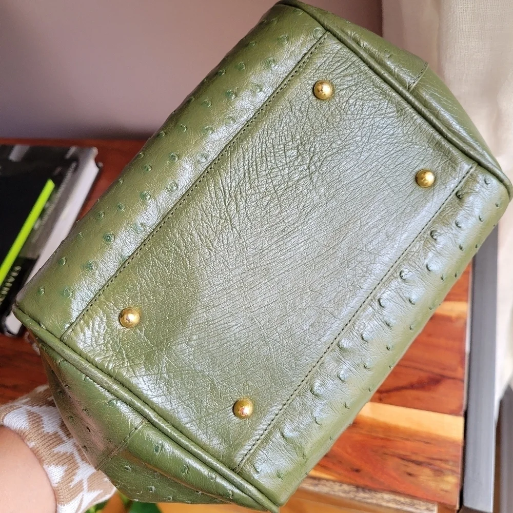 WEL JAPAN Rare OSTRICH Exotic Leather Military Green Handbag Tokyo